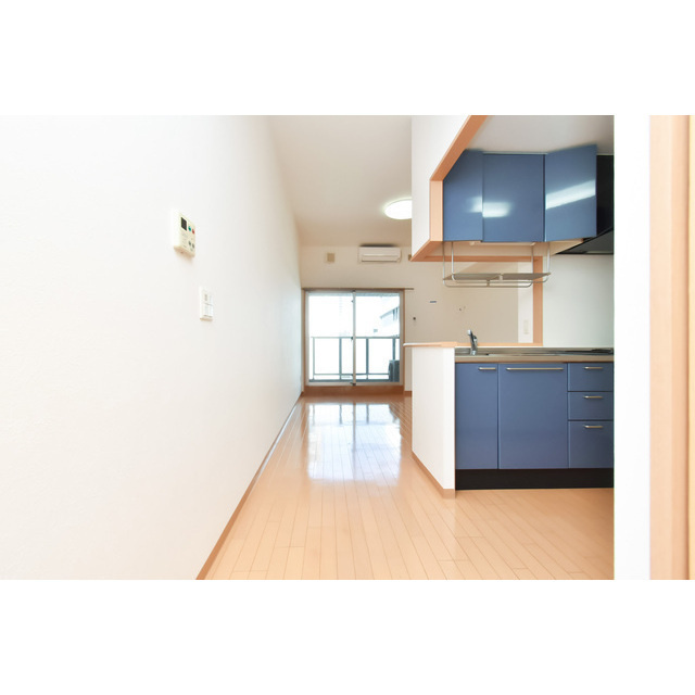 Gramercy Shirakawa Koen