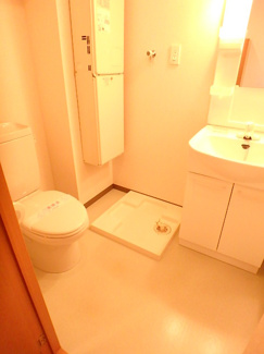 【洋室7.4帖】　住みやすさ重視のゆとりの広さ★