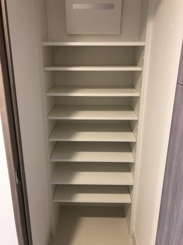 クレヴィスタ押上の収納