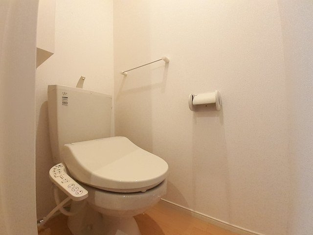 アルペジオのトイレ|ゆったりとした空間のトイレです