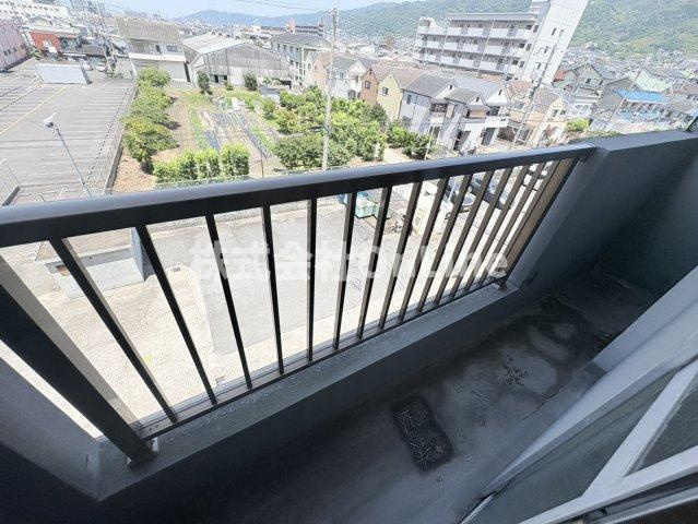 PALMIZIO瓢箪山のバルコニー