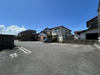 【駐車場】 | ファインシーク　B棟