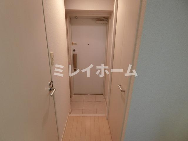 メゾン西馬込の玄関