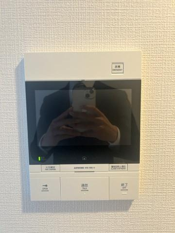 エスリード大阪フェリスのセキュリティ|★オートロック完備★