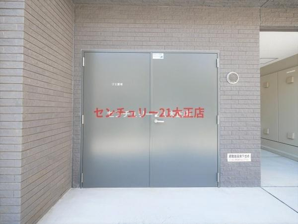 エスリード弁天町ベイコートのエントランス