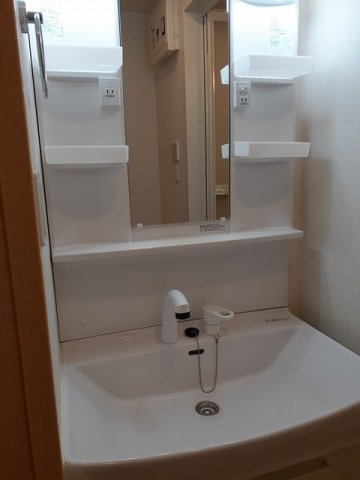 ヴィ　コンフォール　Ⅴの洗面所