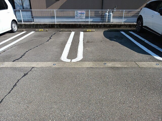 ＢＯＸ３２Ⅲの駐車場