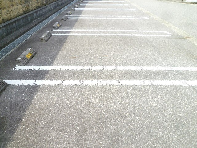 ドレッセ　Ⅰの駐車場