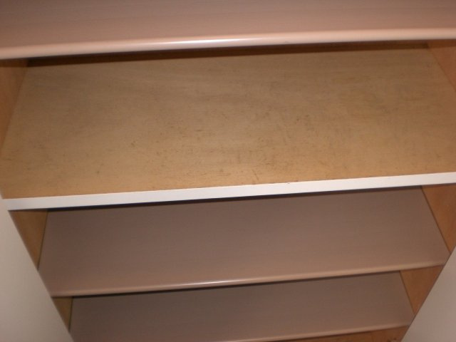 レオパレス東金の玄関|シューズボックス