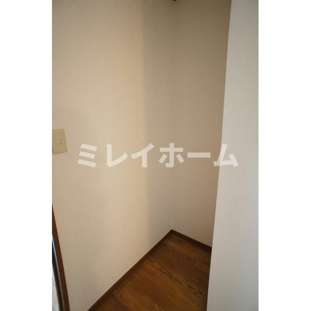 パインズアーク鵜の木の収納