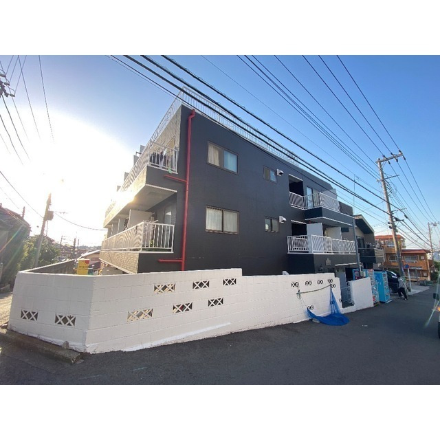 ヒルズ白楽Ⅰの外観