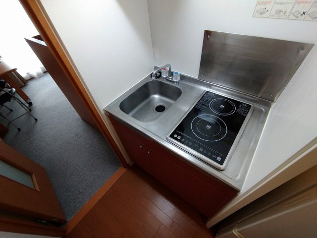 レオパレス大倉山エクレールのキッチン