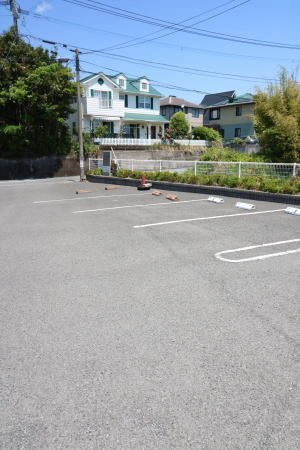 ビュ－ヒルズ吉野の駐車場