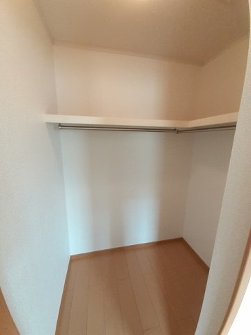 フローラルアメニティーＢの収納