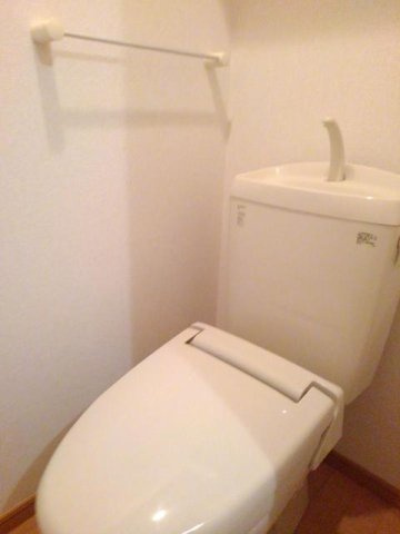 フローラルアメニティーＢのトイレ