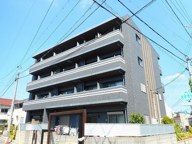 ラ　レジーナ　グランデの外観