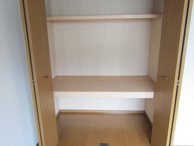 ヴィラ新城Ａの収納