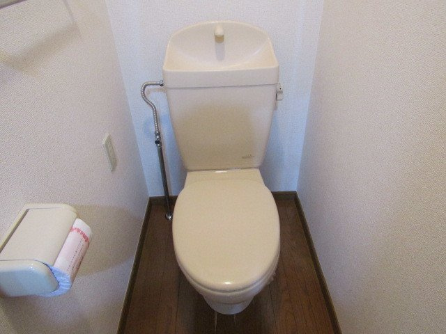 ヴィラ新城Ａのトイレ