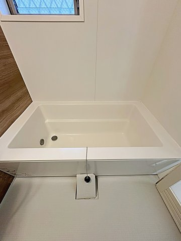 ルーミナス タウン １号棟２号棟の浴室