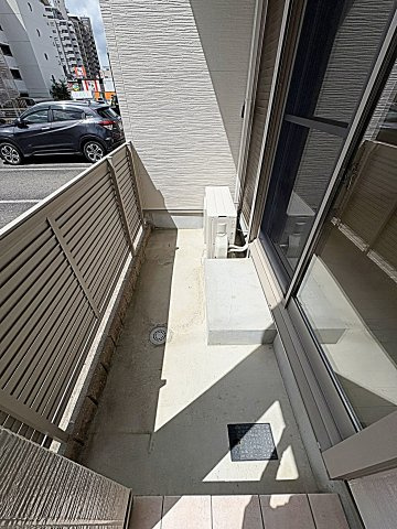 ルーミナス タウン １号棟２号棟の庭