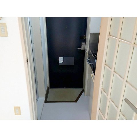 ハイム西調布の玄関