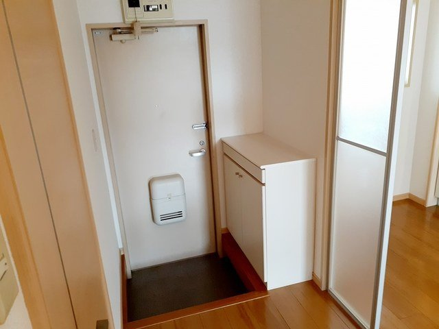 レジデンスＴ’ｓの玄関