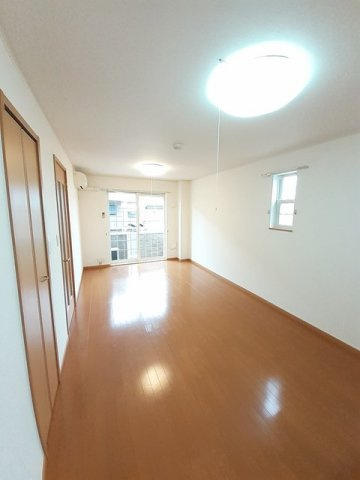 エピナール　ララＢの内装