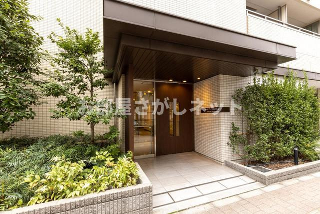 ヴェルデュール高田馬場のエントランス
