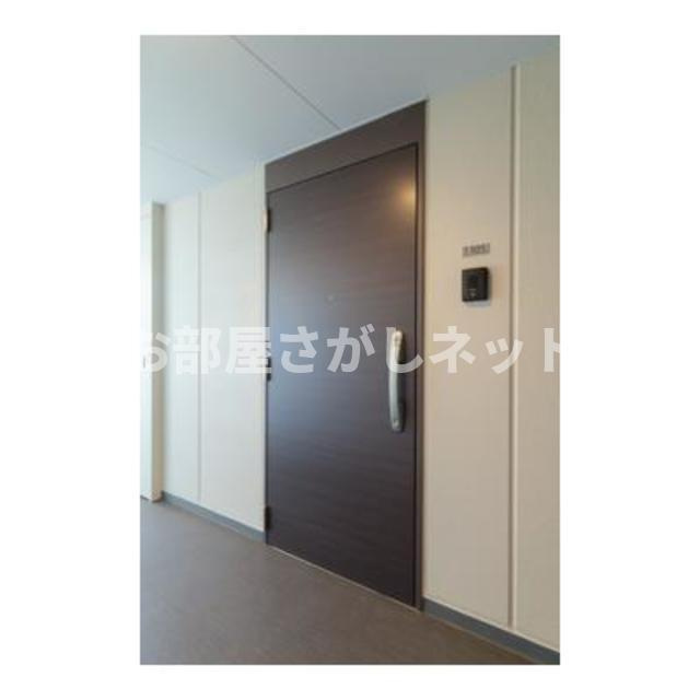 ヴェルデュール高田馬場の玄関|※写真は同タイプ住戸です。