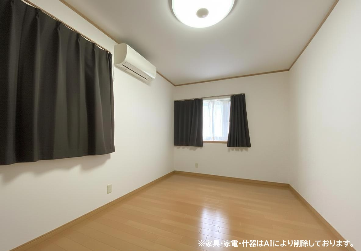 塩屋北町1丁目 中古戸建の洋室|洋室 7.5帖　※既存家具はAIで削除しております。