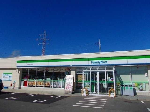 パレ・ドールの周辺|ファミリーマート　外旭川店まで700m