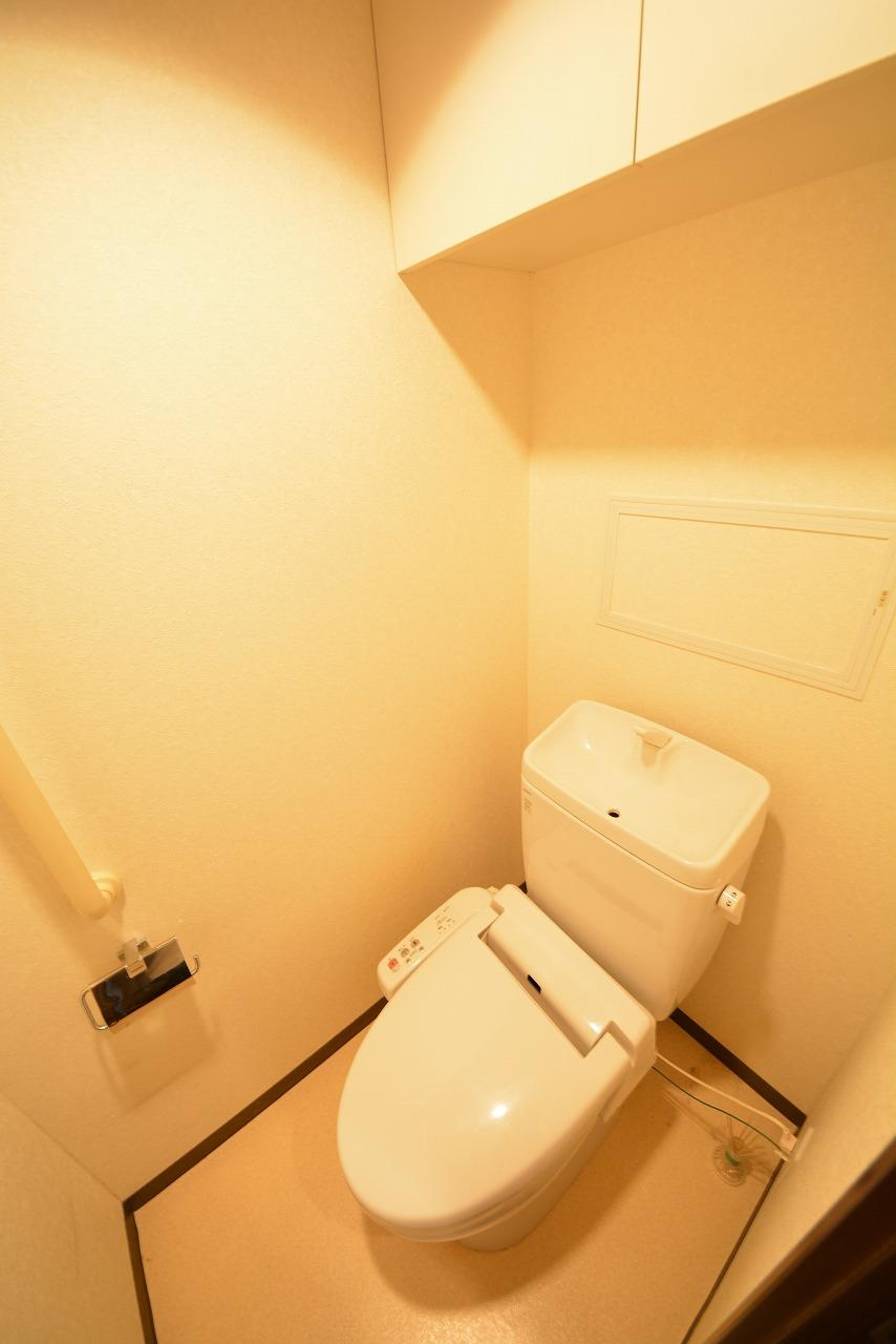 エル・セレーノ上本町レジデンス　桃陽小学校区のトイレ|エルセレーノ上本町レジデンス　温水洗浄便座