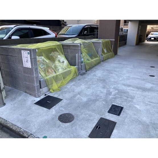 【駐車場】 | BERG IZUMI(ベルグイズミ)
