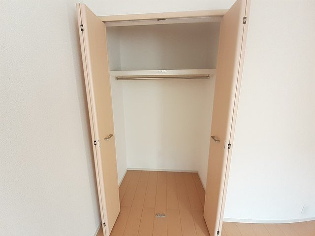 アルカンシェル東台　Ａ棟の収納|専用の収納スペースです