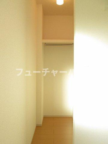 サン　クレストの収納