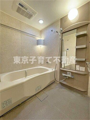 ジェイパーク田端の浴室