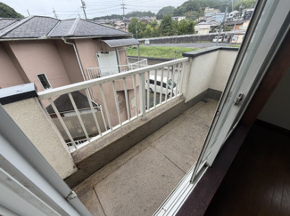 【バルコニー】