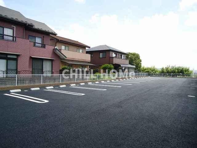 パストラル上ノ原Ⅰの駐車場|当社、チルホームのHPもご覧ください(^^)/物件情報多数♪