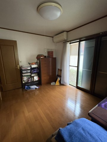 さいたま市南区神明　中古戸建の洋室