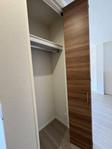 フォーレス沢野南A棟の収納