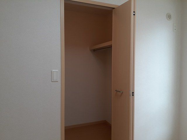 メゾン　アクティフの収納