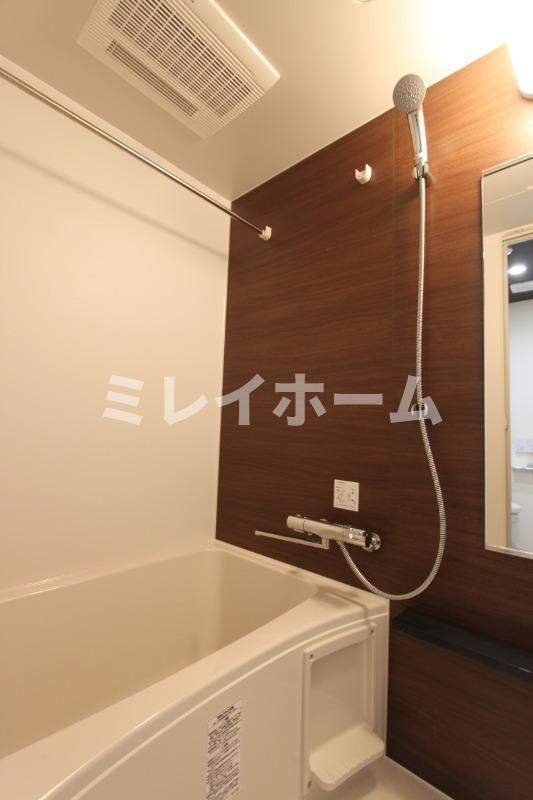 リアライズ蒲田の浴室|同建物内、別のお部屋の参考写真になります。