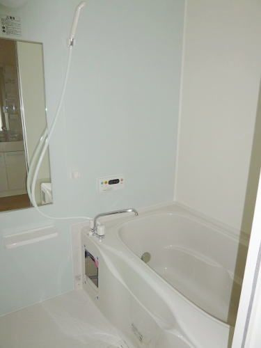 ジェルメ鞍谷の浴室