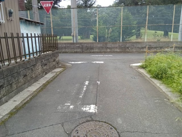 クライン上尾市泉台第1期【建築条件無し売地】の前面道路含む現地写真|【上尾市泉台第１期　現地外観】
※令和８年９月時点