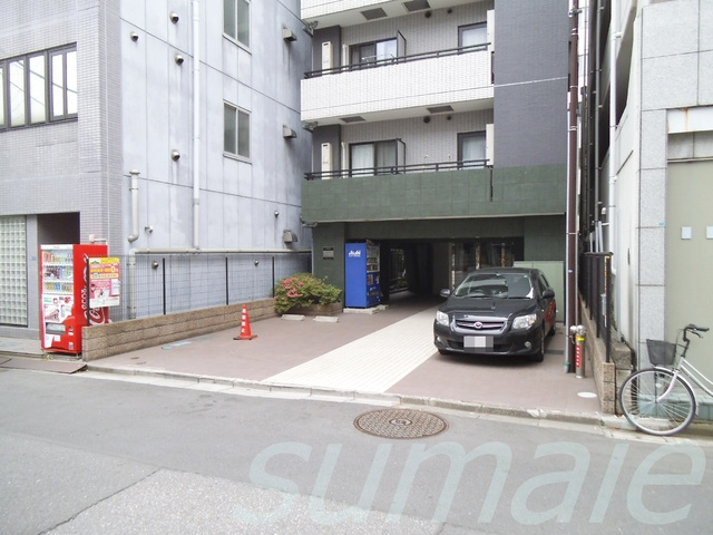 スパシエ赤羽ステーションプラザの外観|開けたエントランス部分が印象的！