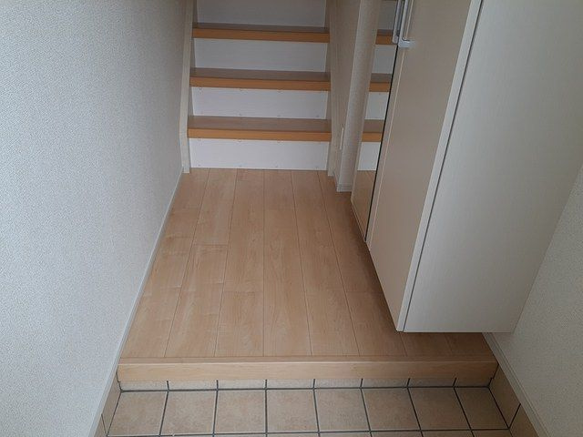 フラン　メゾン１７の玄関