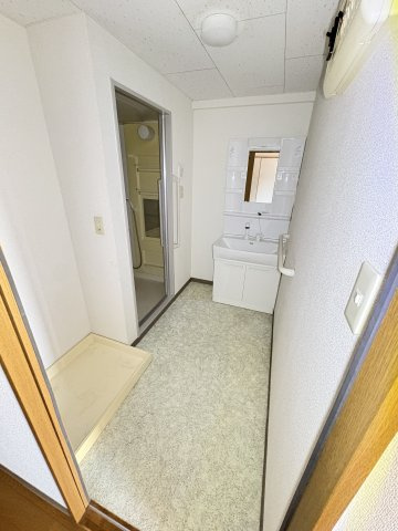 メルベーユの洗面所