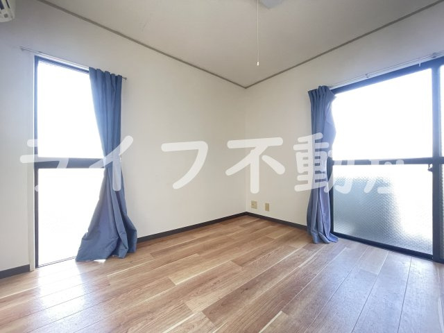 Lakia　Maison　高井田の居間・リビング