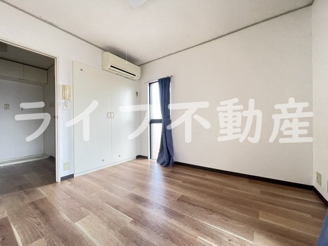 Lakia　Maison　高井田の居間・リビング