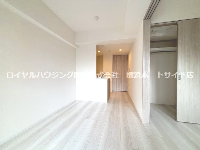 同タイプの画像になります。